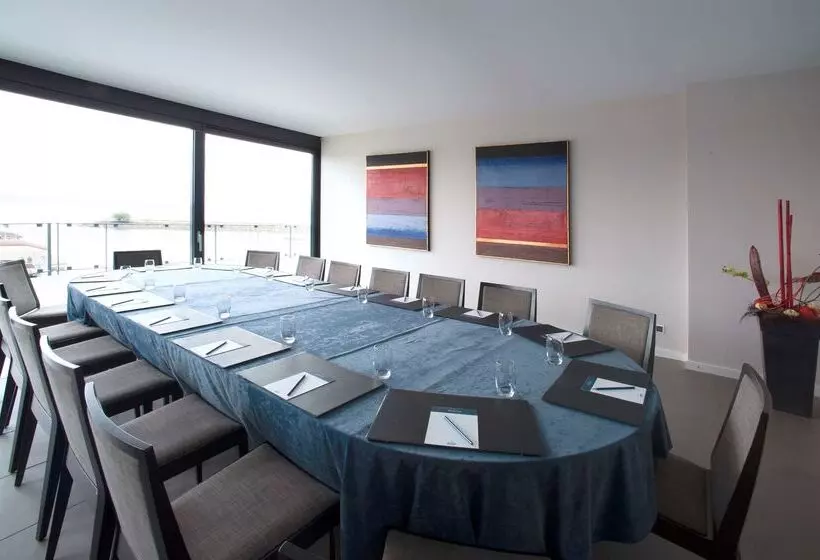 Best Western Premier Hotel Beaulac