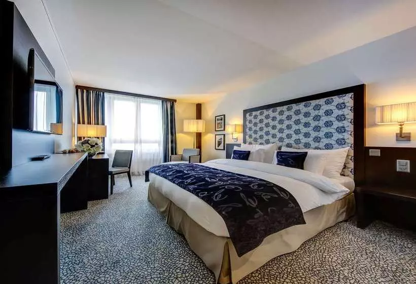 Best Western Premier Hotel Beaulac