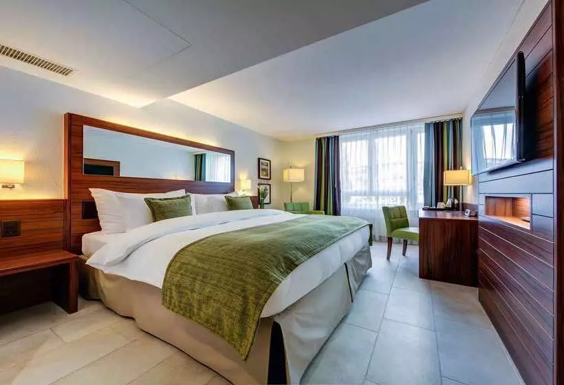 Best Western Premier Hotel Beaulac