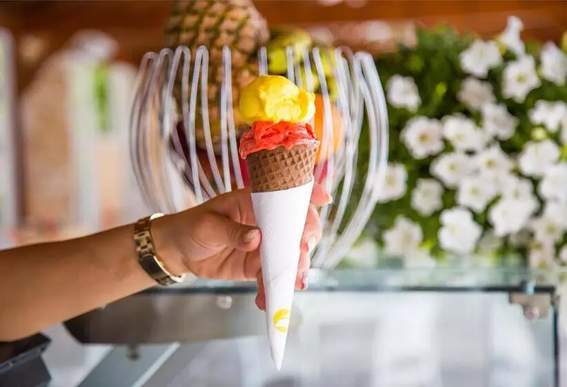 Отель Cavo Maris Beach