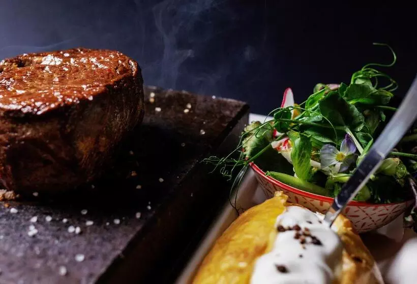 Отель Cavo Maris Beach