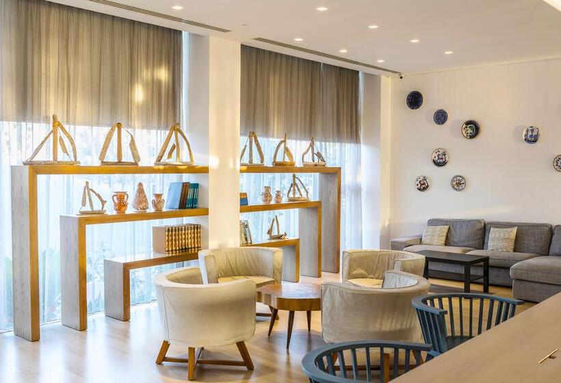 בית מלון כפרי Cavo Maris Beach