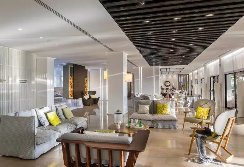 Отель Cavo Maris Beach