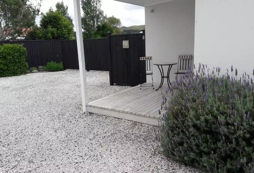 호텔 Coromandel Apartments