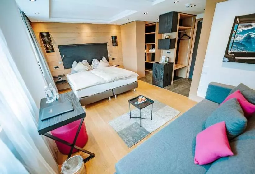 هتل Eden Wellness