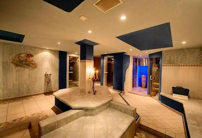 هتل Eden Wellness