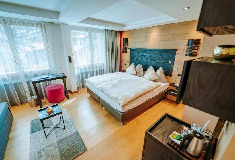 בית מלון כפרי Eden Wellness