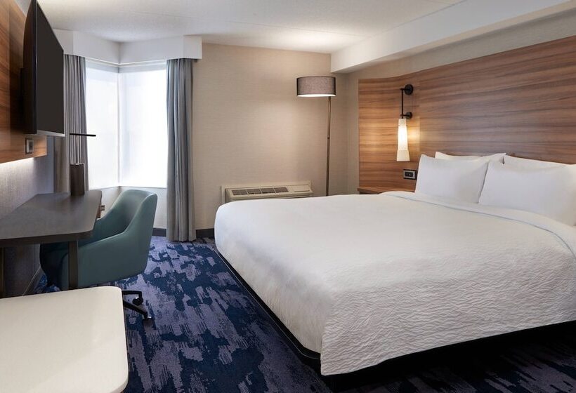 هتل Fairfield By Marriott Niagara Falls, Canada