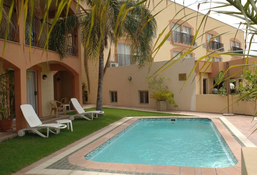 Protea Hotel By Marriott Windhoek Furstenhof