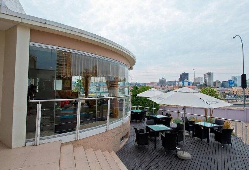 Protea Hotel By Marriott Windhoek Furstenhof