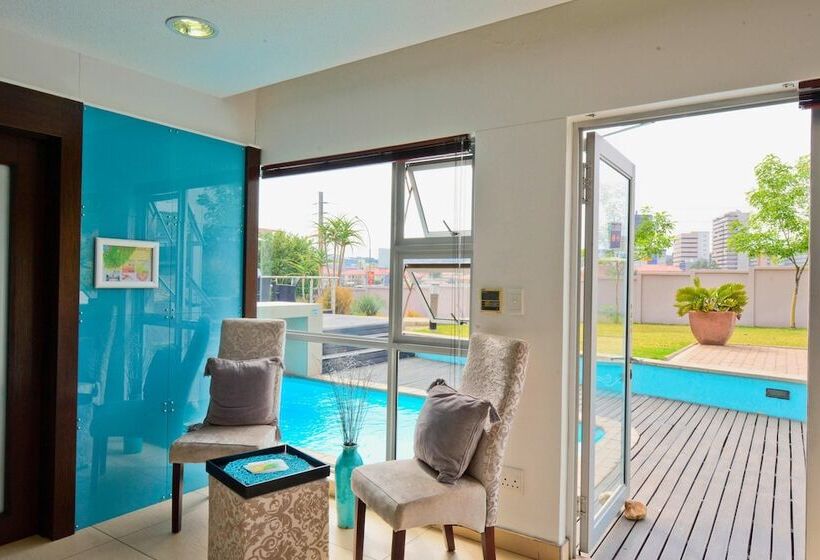 Protea Hotel By Marriott Windhoek Furstenhof