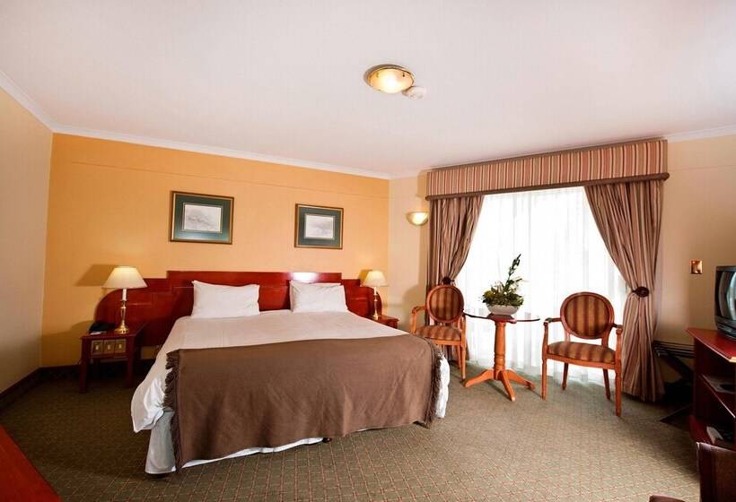 Protea Hotel By Marriott Windhoek Furstenhof