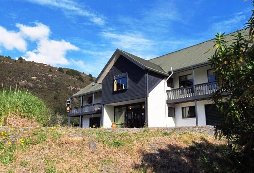 בית מלון כפרי The Bealey