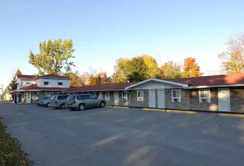汽车旅馆 Kings Inn Orillia