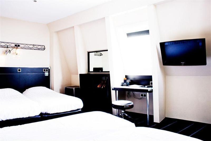 בית מלון כפרי Backstage