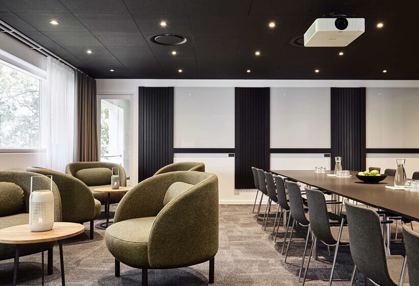 هتل Comwell Borupgaard