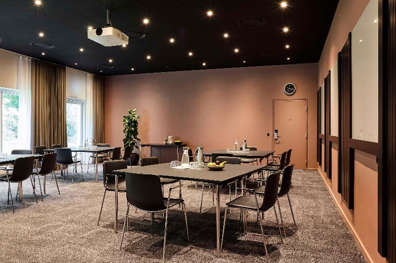 هتل Comwell Borupgaard