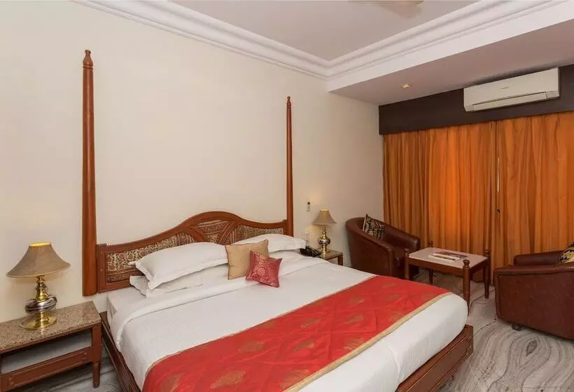 ホテル Hilltop Palace