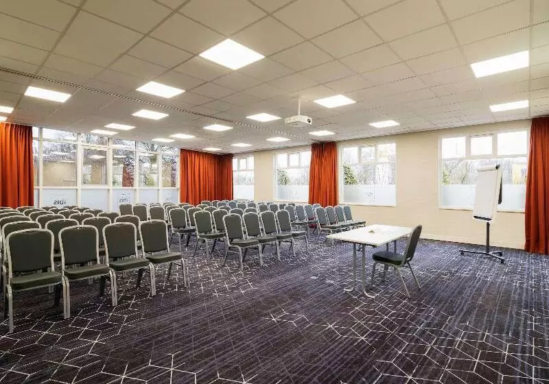 Otel Ibis Rotterdam Vlaardingen