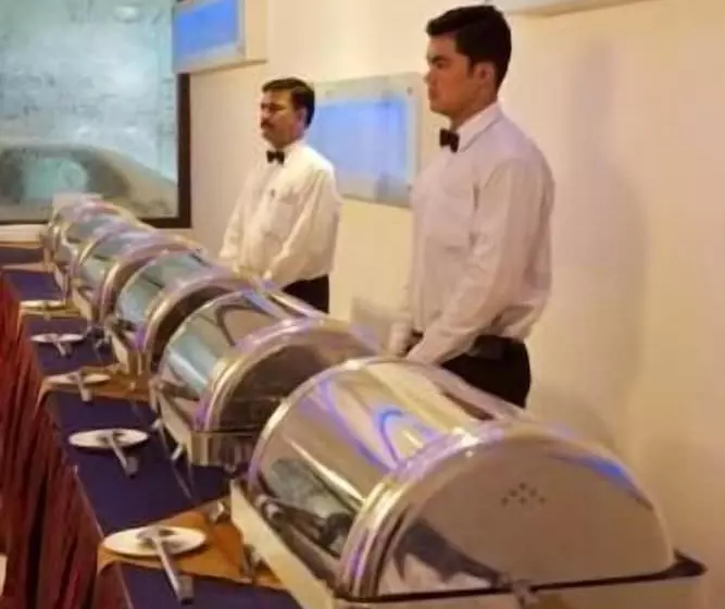 Отель Jaya International