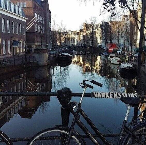 בית מלון כפרי Rho