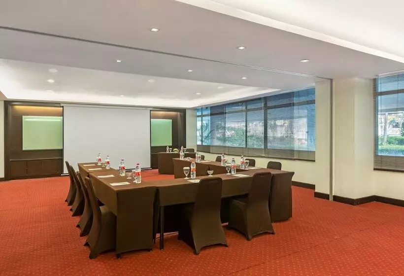 호텔 Santika Bandung