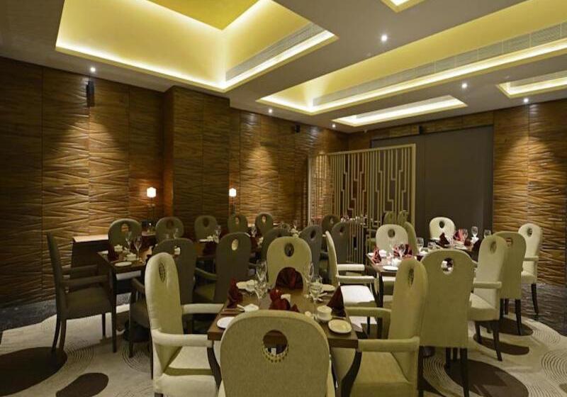 Hotel Sun N Sand Mumbai Juhu Beach