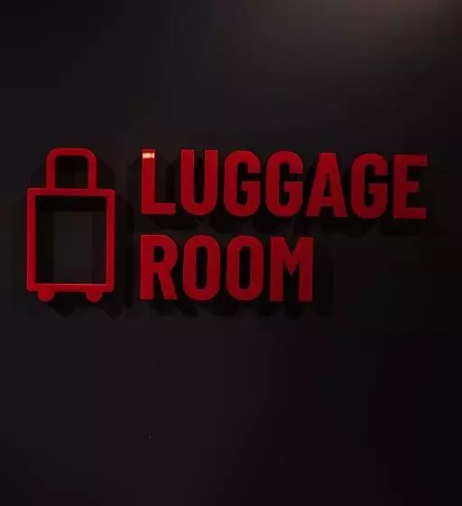 هتل The Highlander Amsterdam