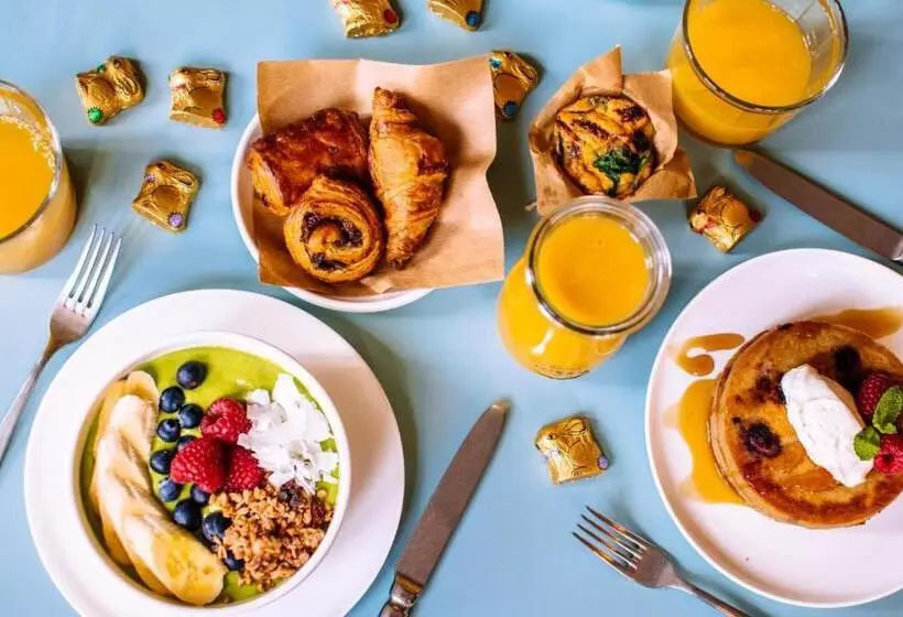 هتل The Highlander Amsterdam