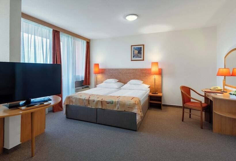 Hunguest Hotel Freya