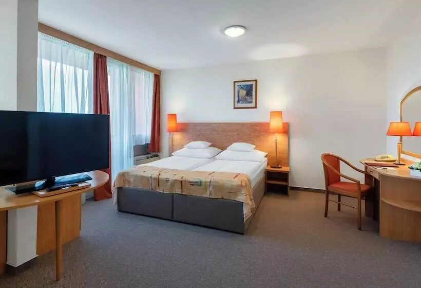 Hunguest Hotel Freya