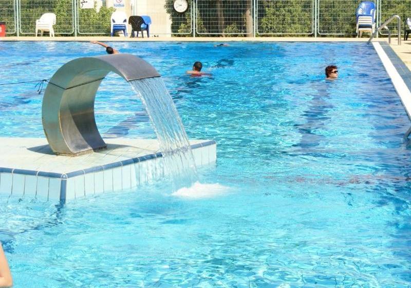 Shoresh Country Lodging