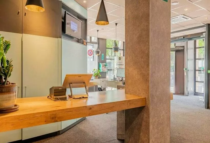 B&B HOTEL Arras Centre Les Places