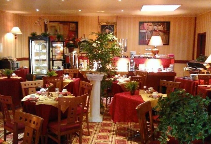 هتل 1er Consul Rouen