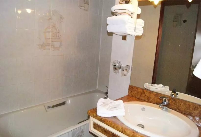 ホテル 1er Consul Rouen