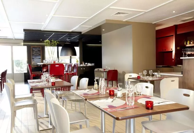 Otel Campanile Bayonne