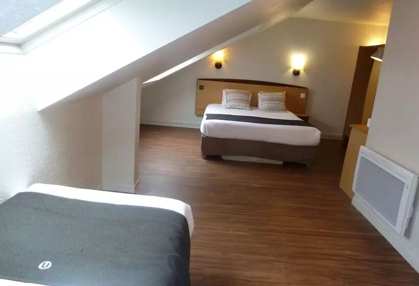 ホテル Campanile Le Mans Est