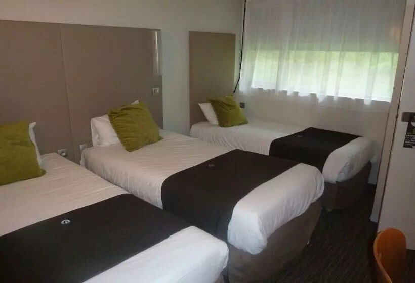 ホテル Campanile Le Mans Est