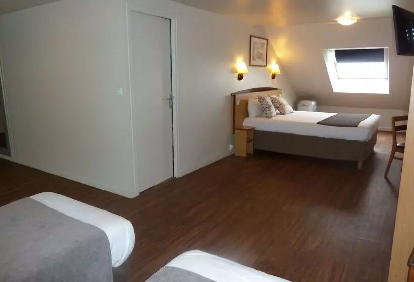 ホテル Campanile Le Mans Est