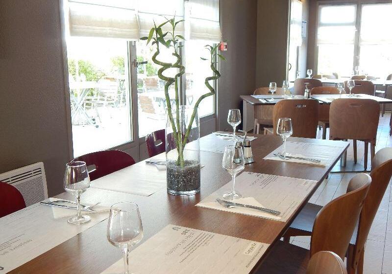 Отель Campanile Reims Est  Taissy