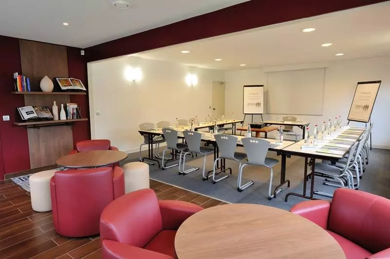 酒店 Campanile Reims Est Taissy