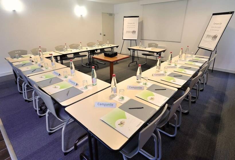 Отель Campanile Reims Est  Taissy