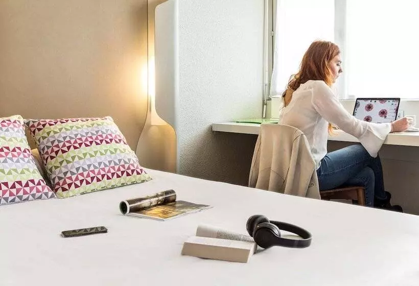 Hotel Campanile Toulouse Balma Cité De L Espace