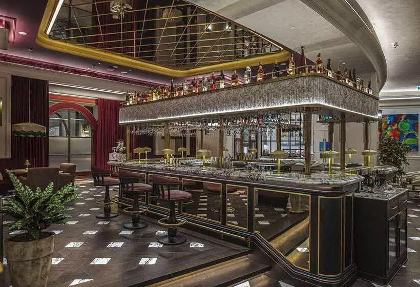 Hotel Conrad Istanbul Bosphorus