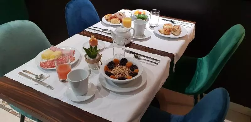 ホテル De La Paix Tour Eiffel