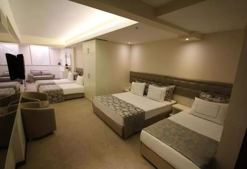 هتل Grand Washington