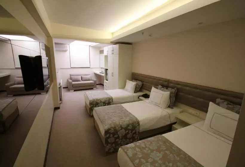 هتل Grand Washington