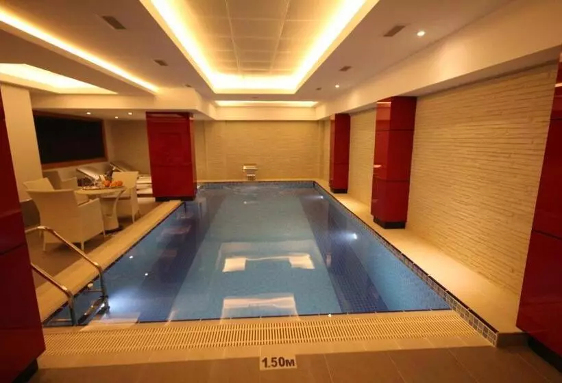 هتل Grand Washington