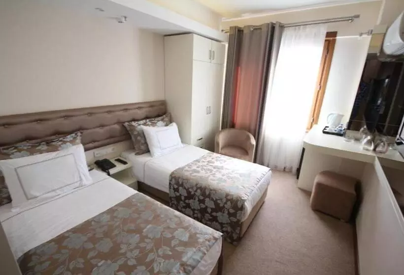 هتل Grand Washington