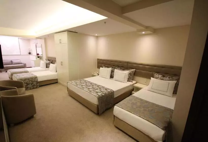 هتل Grand Washington